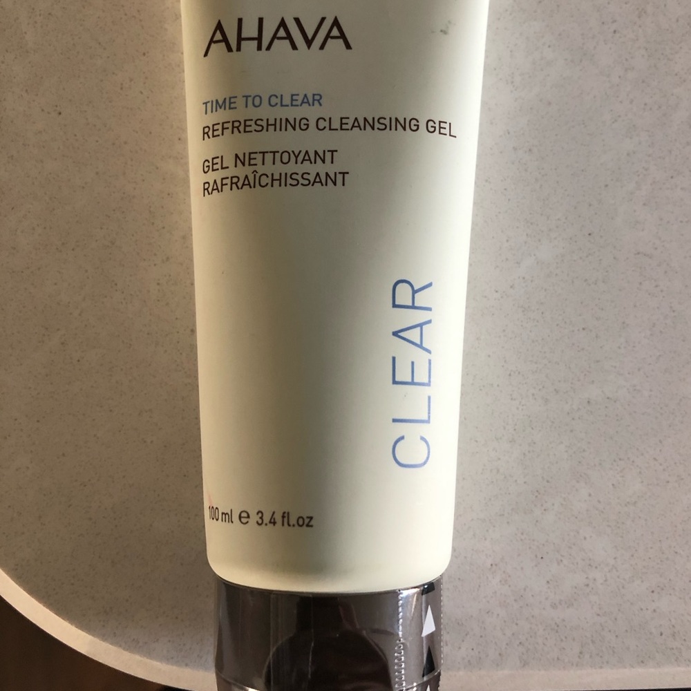 Cleansing gel